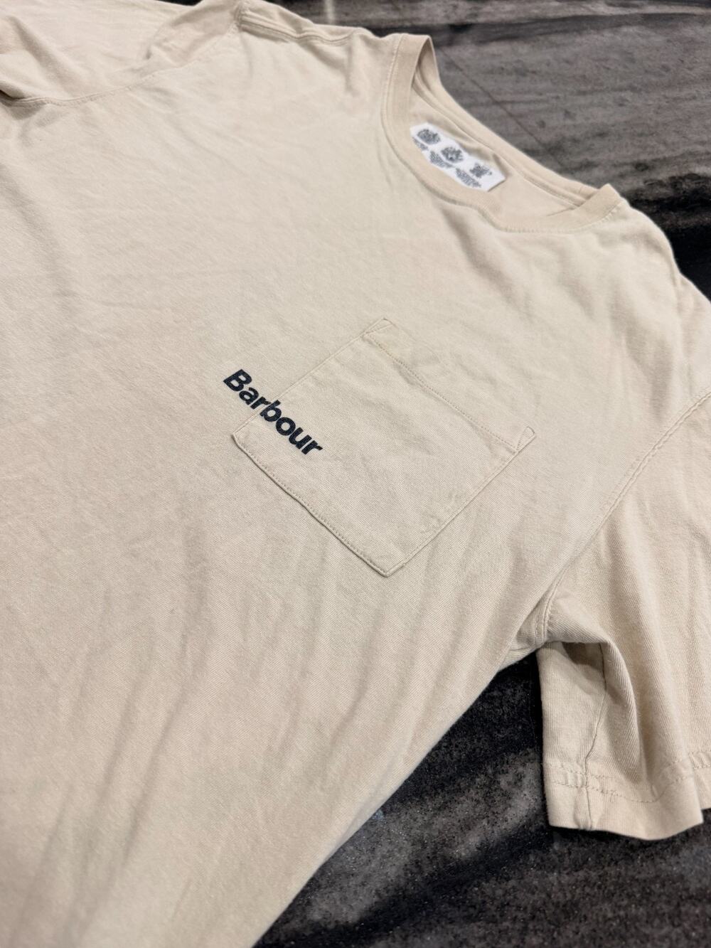 Barbour Men's XL Slim Fit Pocket T-Shirt Beige Embroidered Logo Crewneck